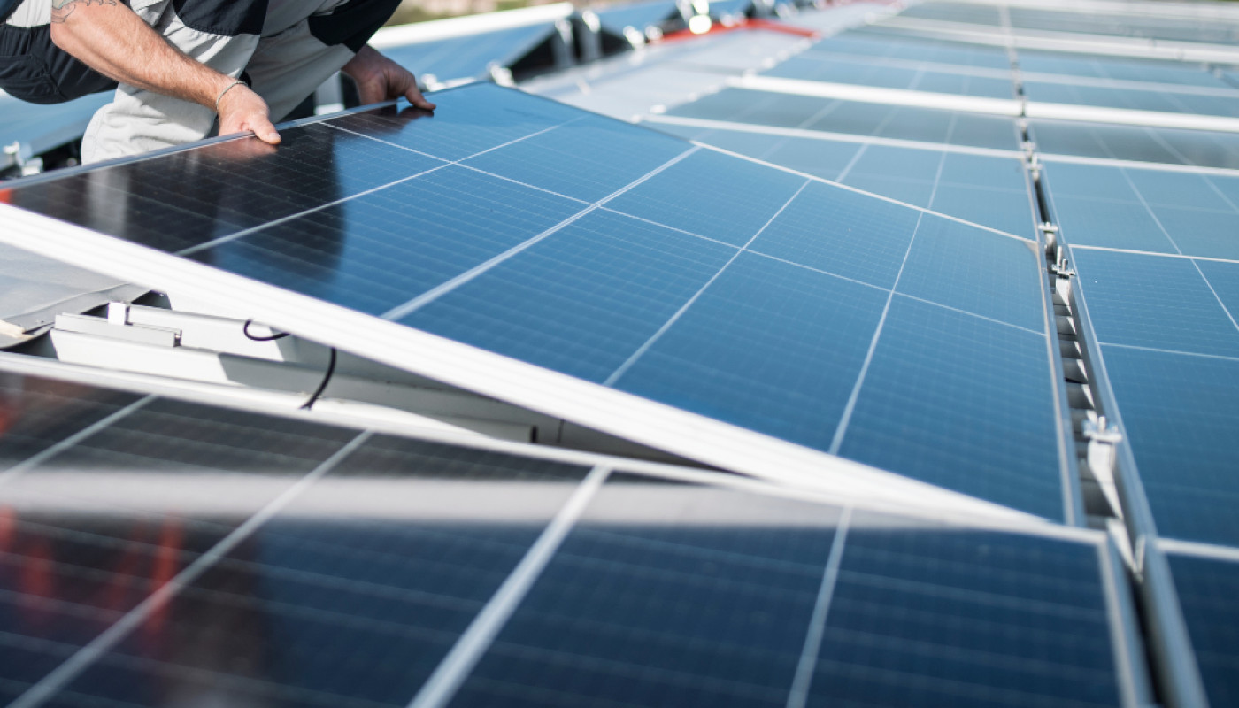 La maintenance des installations photovoltaïques, l'assurance d'un rendement durable pour les professionnels de la Sarthe